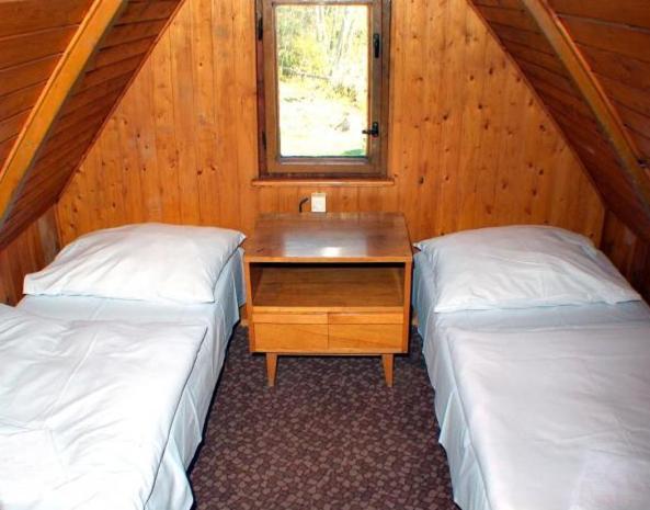 Bungalovy Tatranec Tatranská Lomnica Zimmer foto